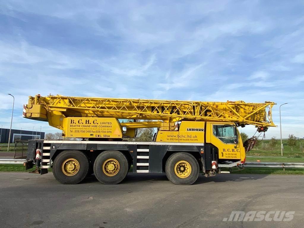 Liebherr LTM1055/1 Visurgājēji celtņi