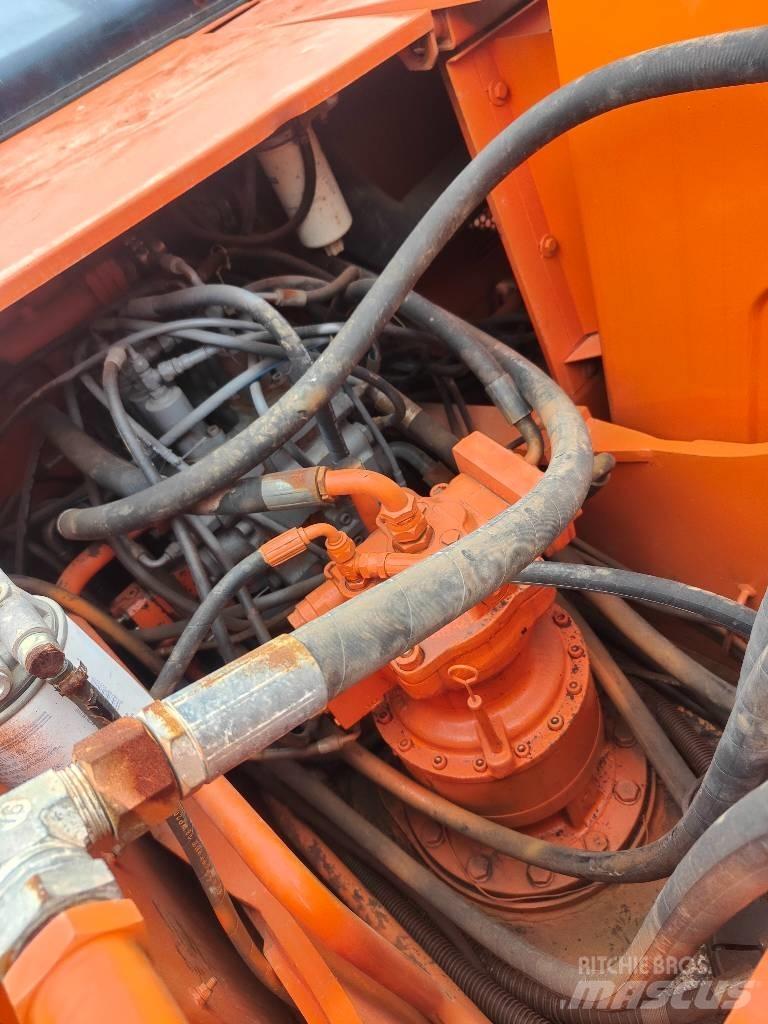 Doosan 220 LC-7 Kāpurķēžu ekskavatori