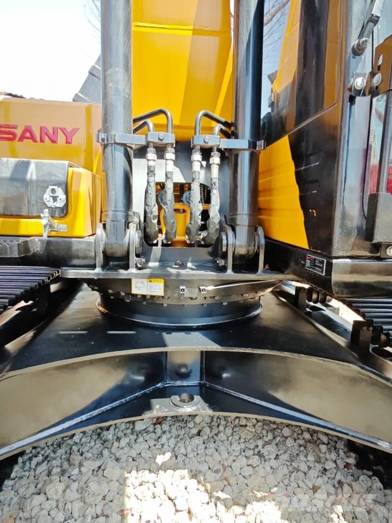 Sany SY 215 C Kāpurķēžu ekskavatori