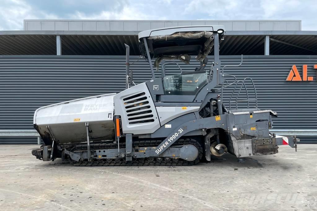 Vögele SUPER 1900-3I Asfalta klājēji