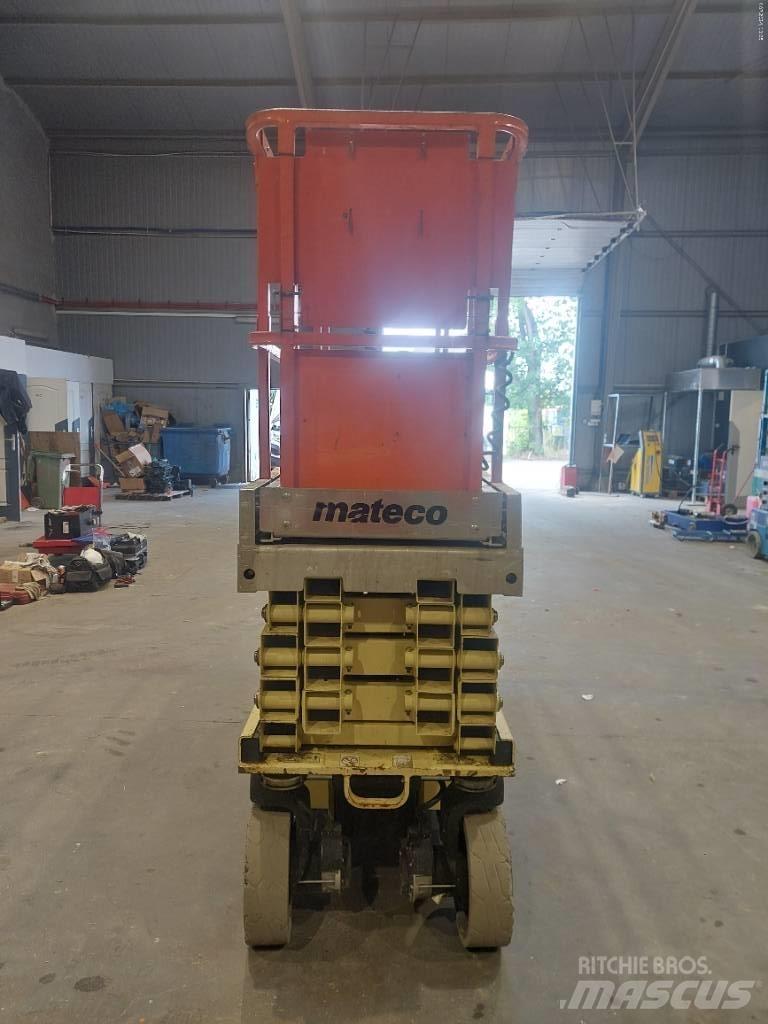 JLG 2630 ES Šķerveida pacēlāji