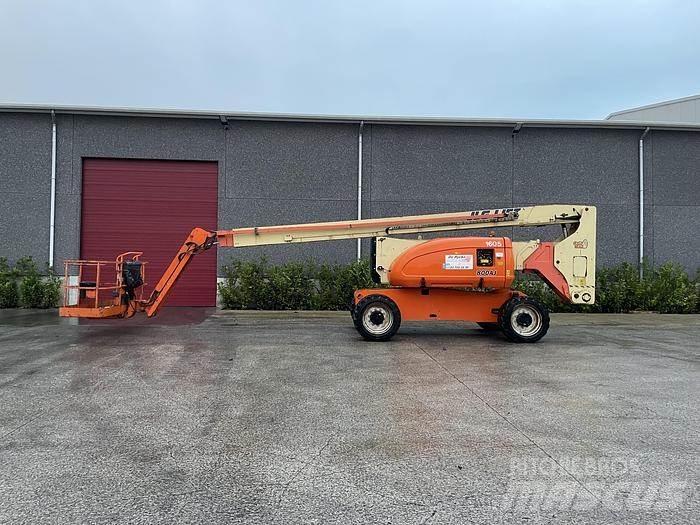 JLG 800AJ Strēles pacēlāji