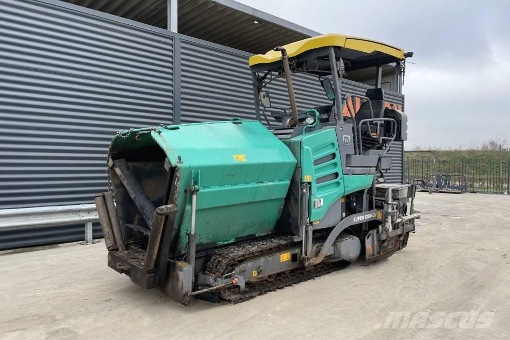 Vögele SUPER 1300-3I Asfalta klājēji