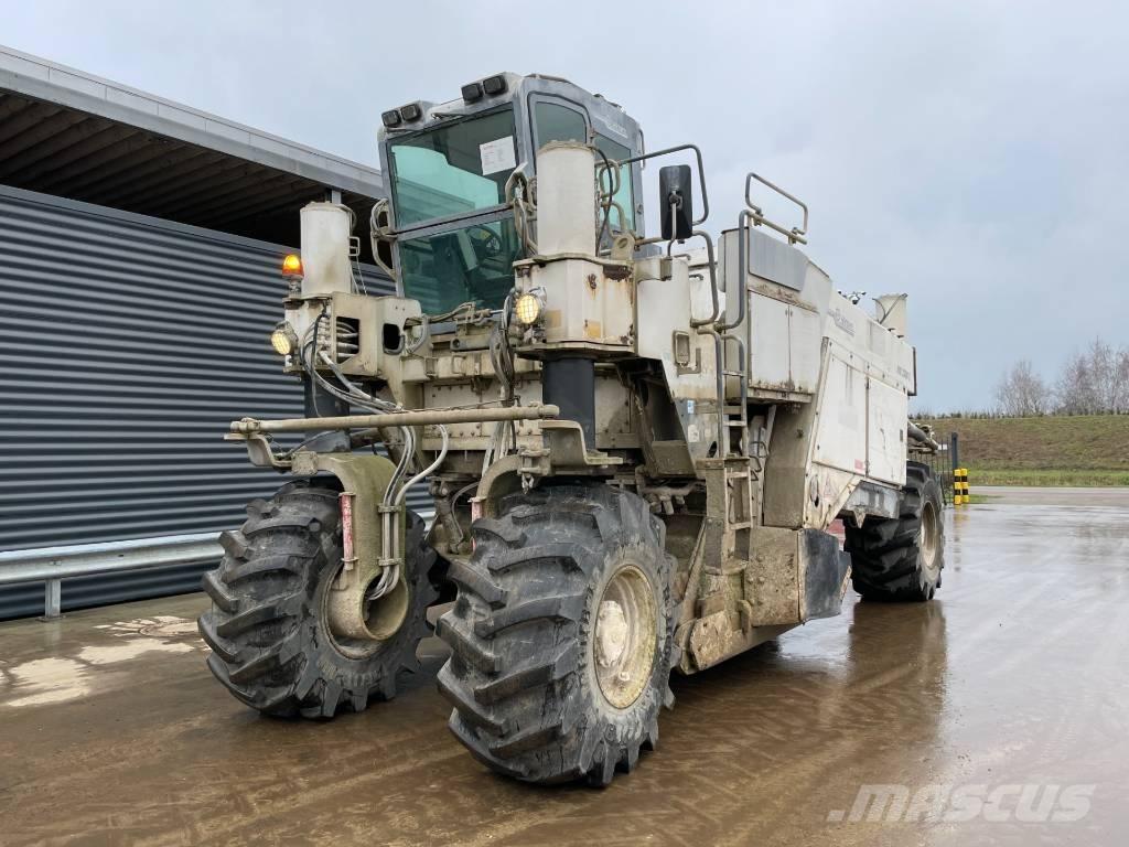 Wirtgen WR 2500S Asfalta savācējs