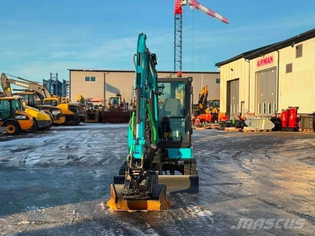 Airman AX 38 U-6 A Mini ekskavatori < 7 t