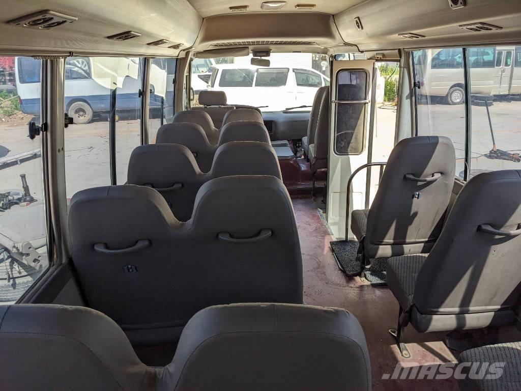 Toyota Coaster Bus Mikroautobusi