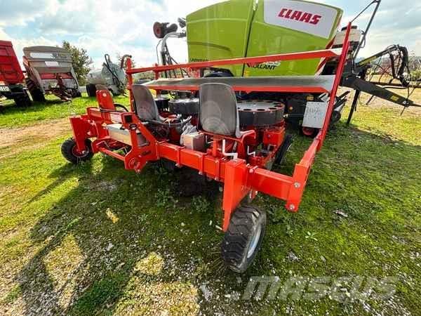 Nicolas Sam 12 Sējmašīnas