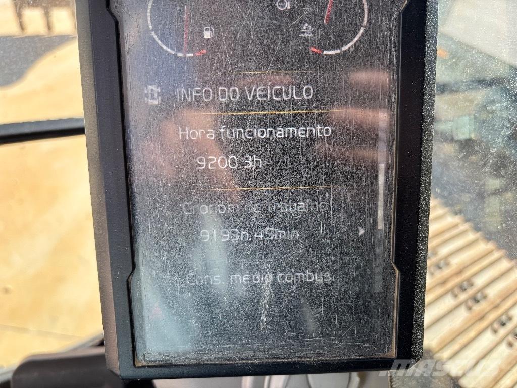 Volvo EC 140 EL Kāpurķēžu ekskavatori