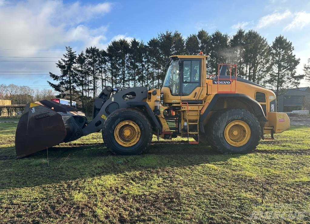 Volvo L 260 H Iekrāvēji uz riteņiem