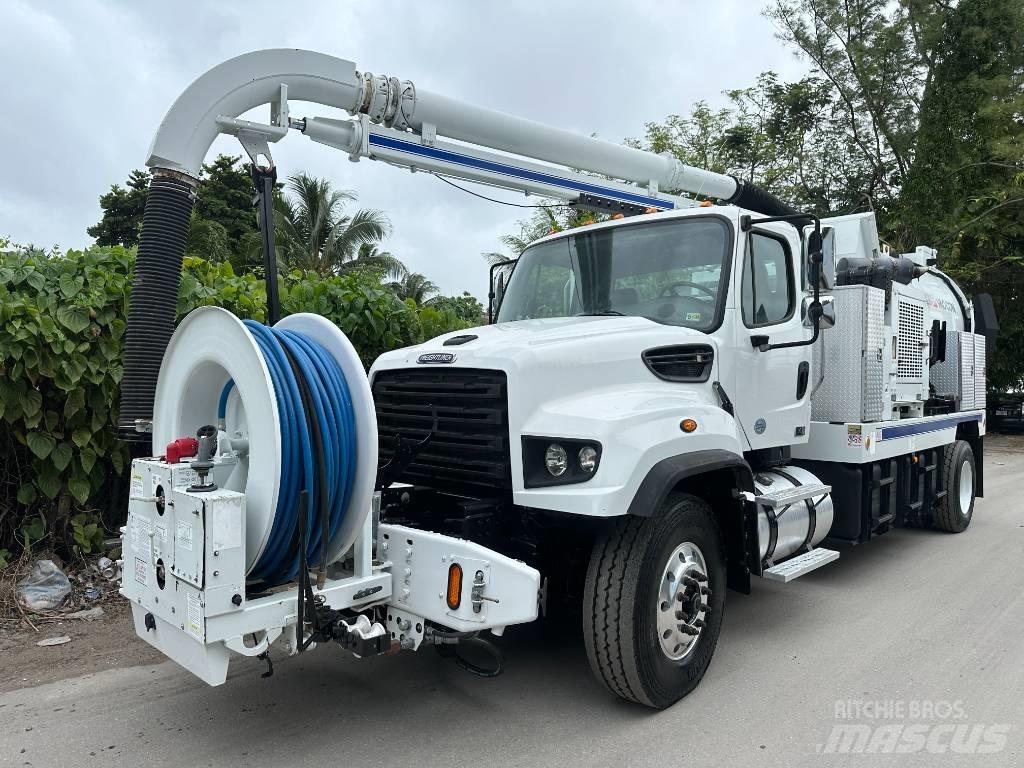 Freightliner 114 SD Kombinētās vakumsūkņa mašīnas