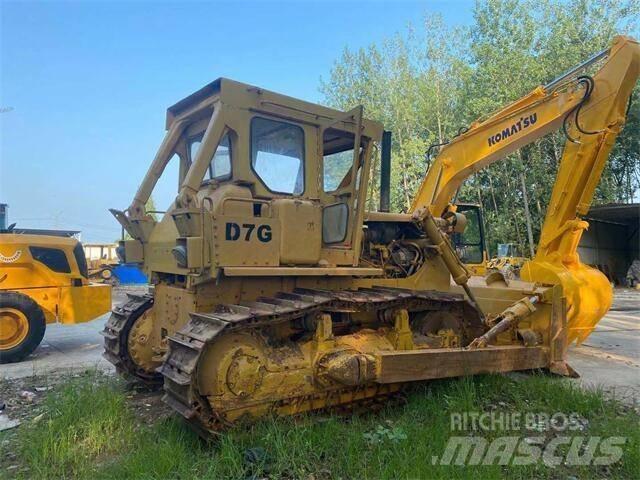 CAT D 7 G Kāpurķēžu buldozeri