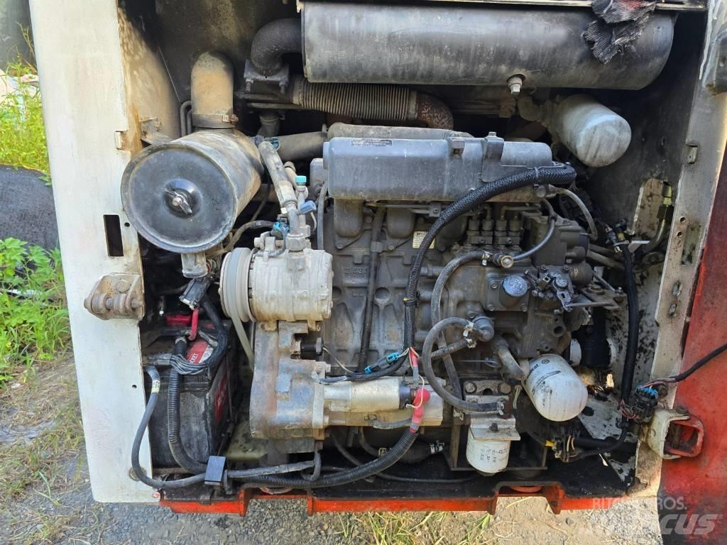 Bobcat S 205 Lietoti riteņu kompaktiekrāvēji
