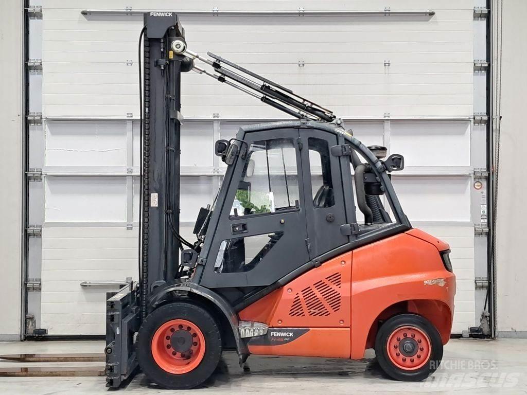 Linde H45D-02 Tehnika ar dīzeļa dzinēju