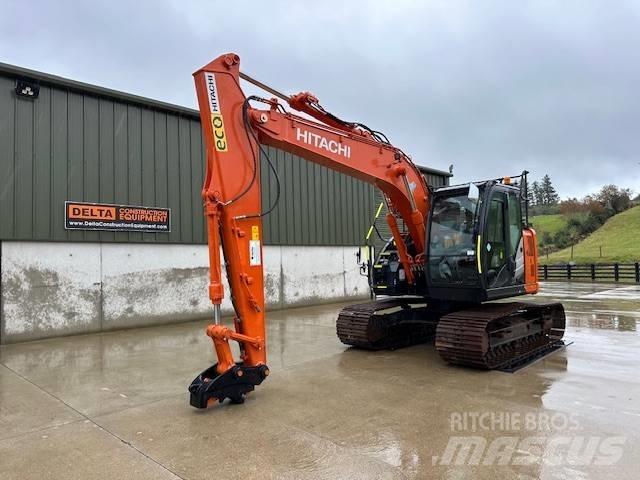 Hitachi ZX 135 US-6 Kāpurķēžu ekskavatori
