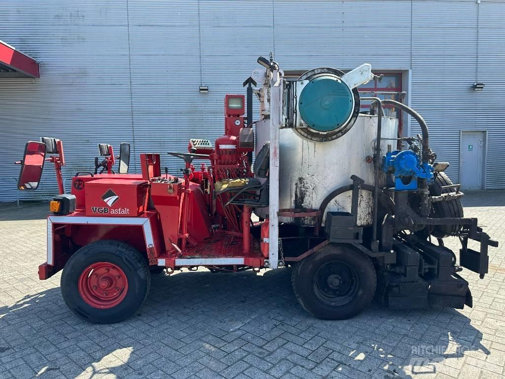 Burtec TSM 1000 L Bitumena smidzinātāji