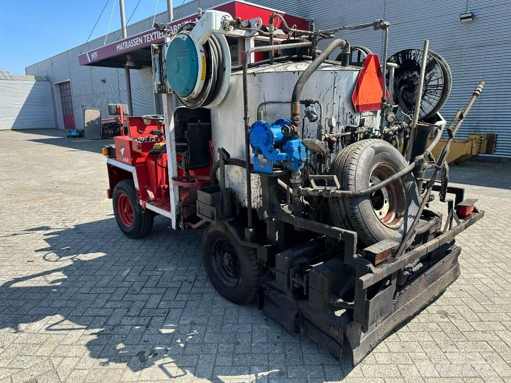 Burtec TSM 1000 L Bitumena smidzinātāji
