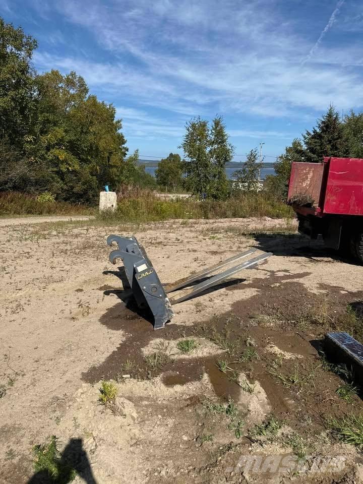 Hitachi ZW 140 Iekrāvēji uz riteņiem