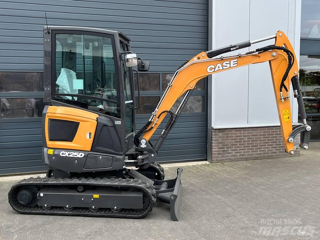 CASE CX 25 D Mini ekskavatori < 7 t