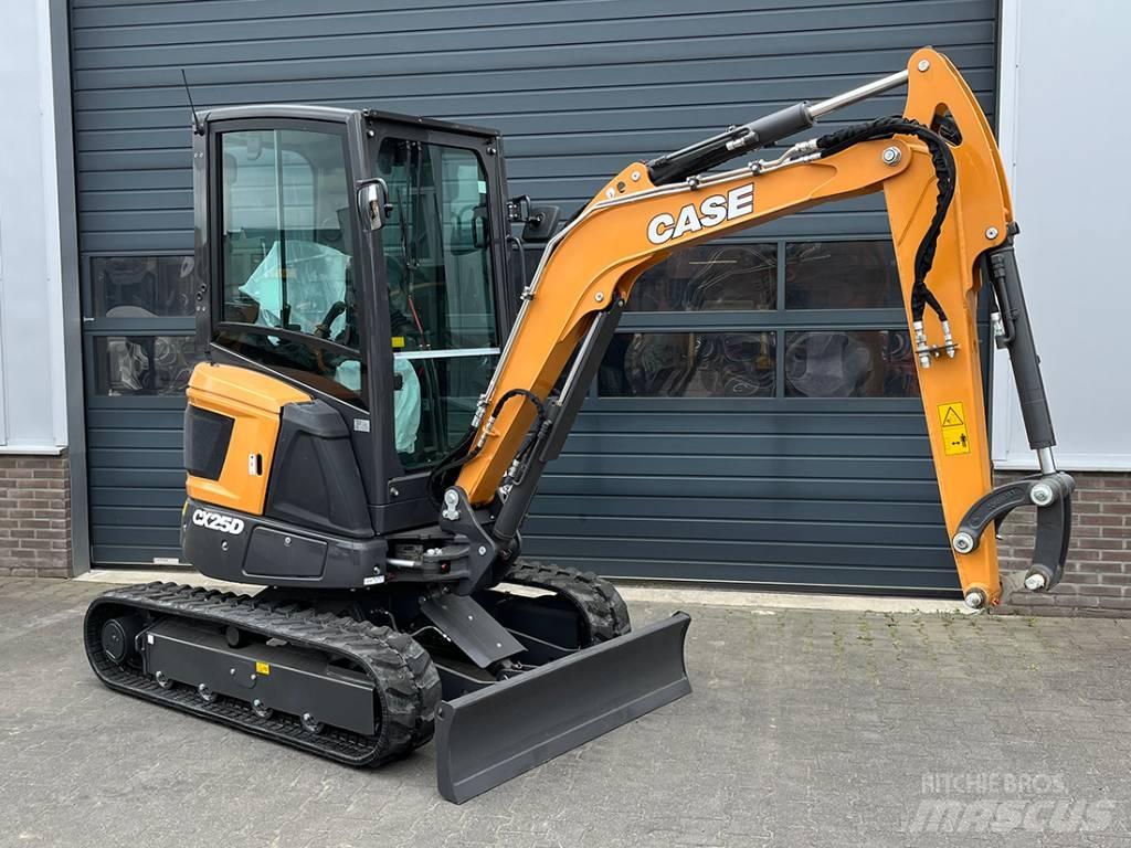 CASE CX 25 D Mini ekskavatori < 7 t