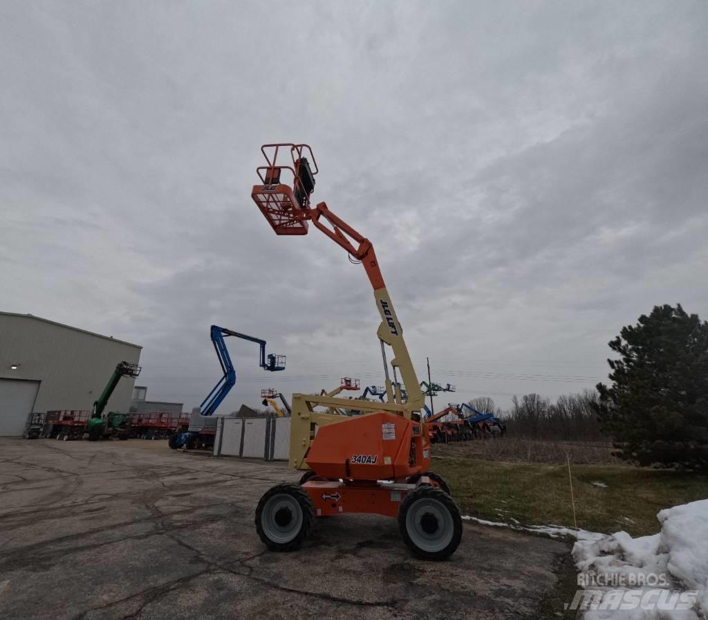 JLG 340 AJ Strēles pacēlāji