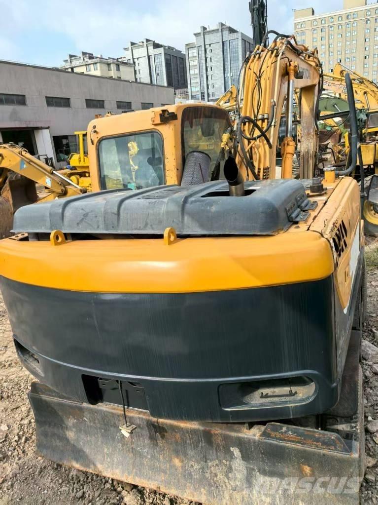Hyundai R150W Ekskavatori uz riteņiem