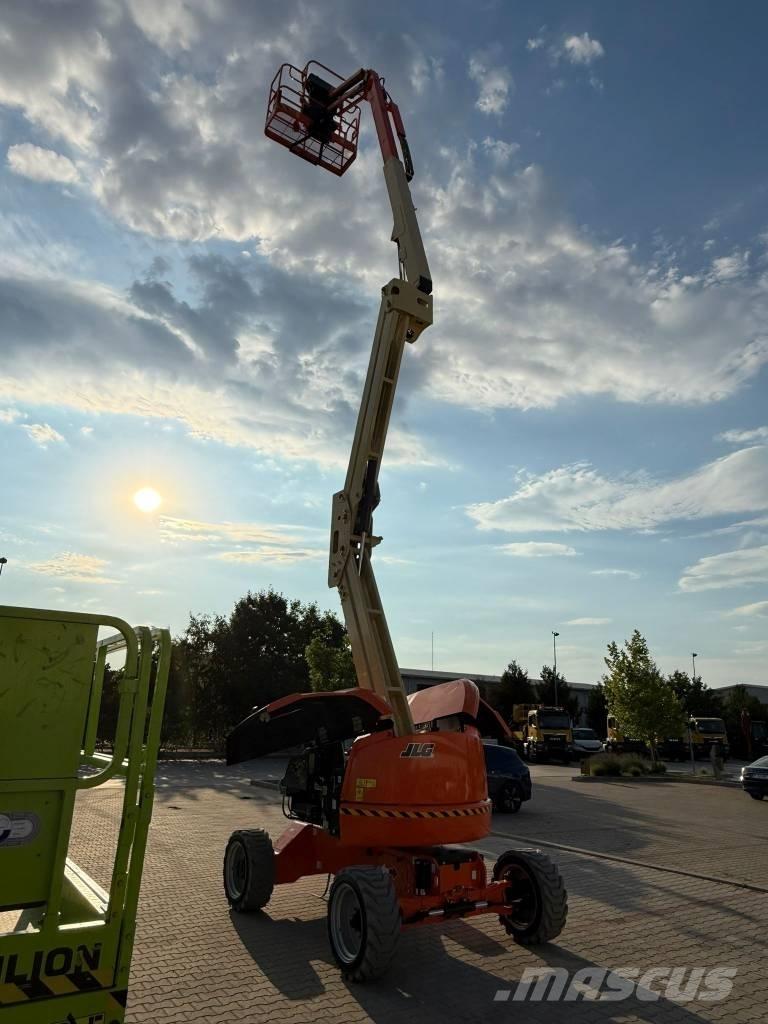 JLG EC450AJ Strēles pacēlāji