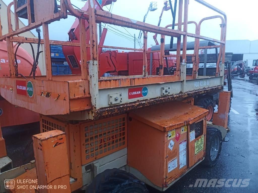 JLG 260 MRT Šķerveida pacēlāji