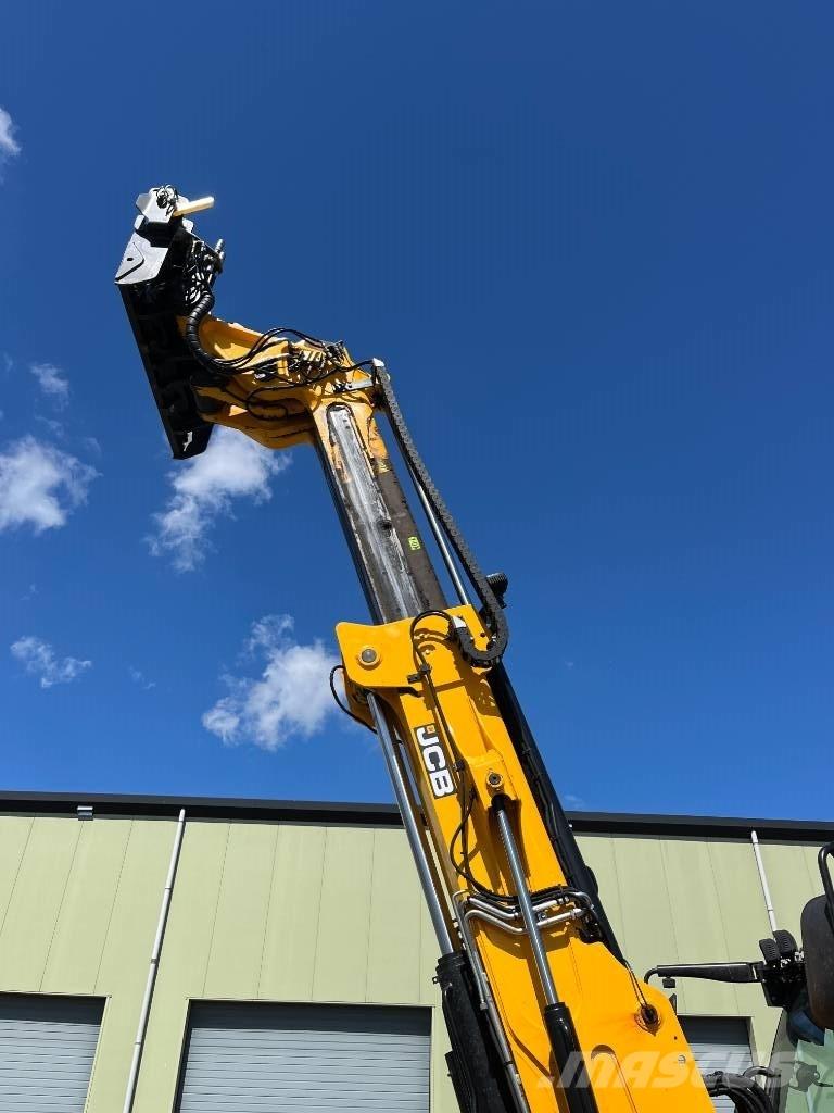 JCB TM 420 Lauksaimniecības pacēlāji