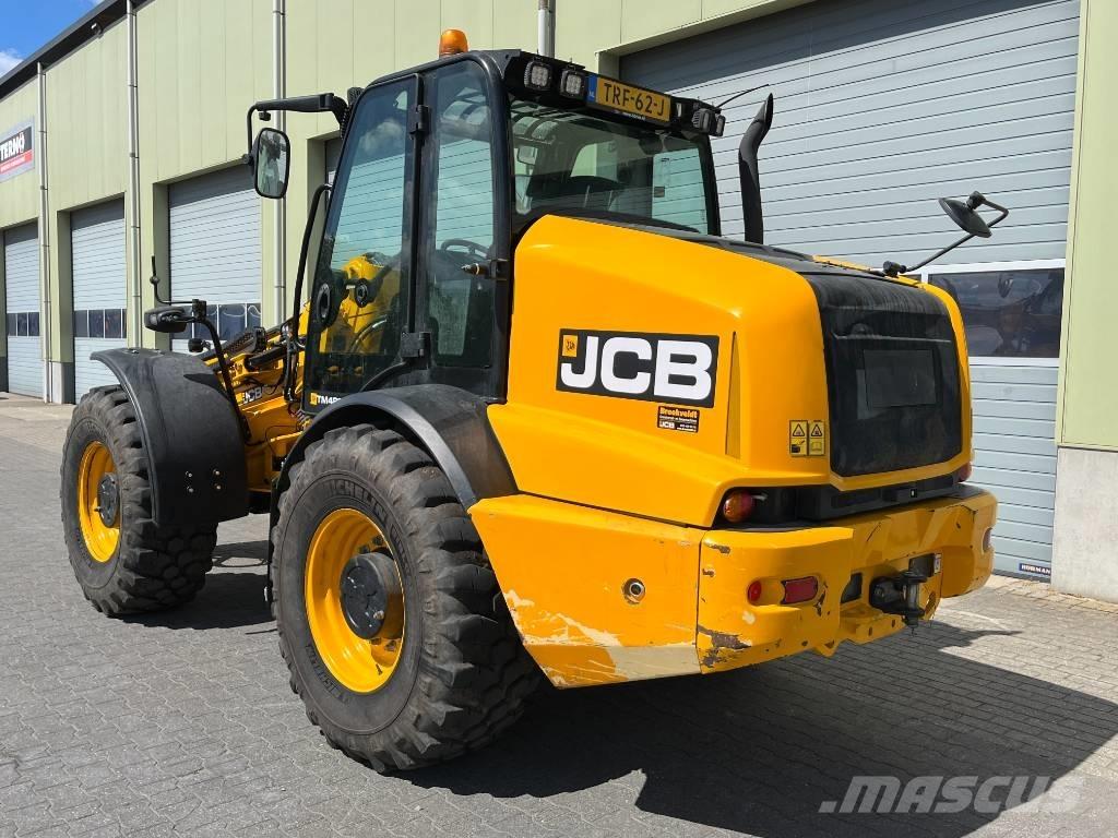 JCB TM 420 Lauksaimniecības pacēlāji