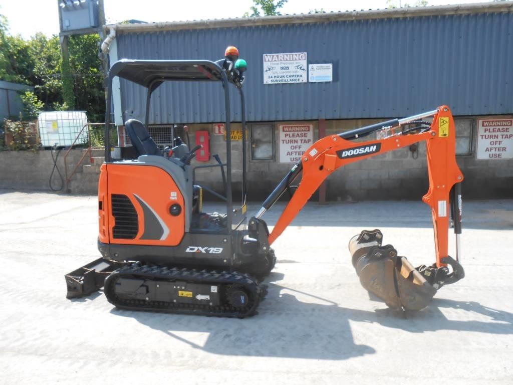 Doosan DX 19 Mini ekskavatori < 7 t