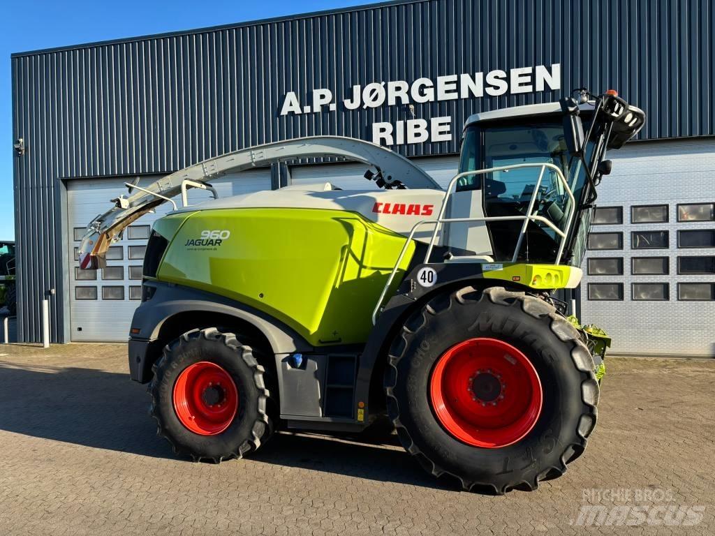 CLAAS Jaguar 960 4WD Lopbarības novācēji