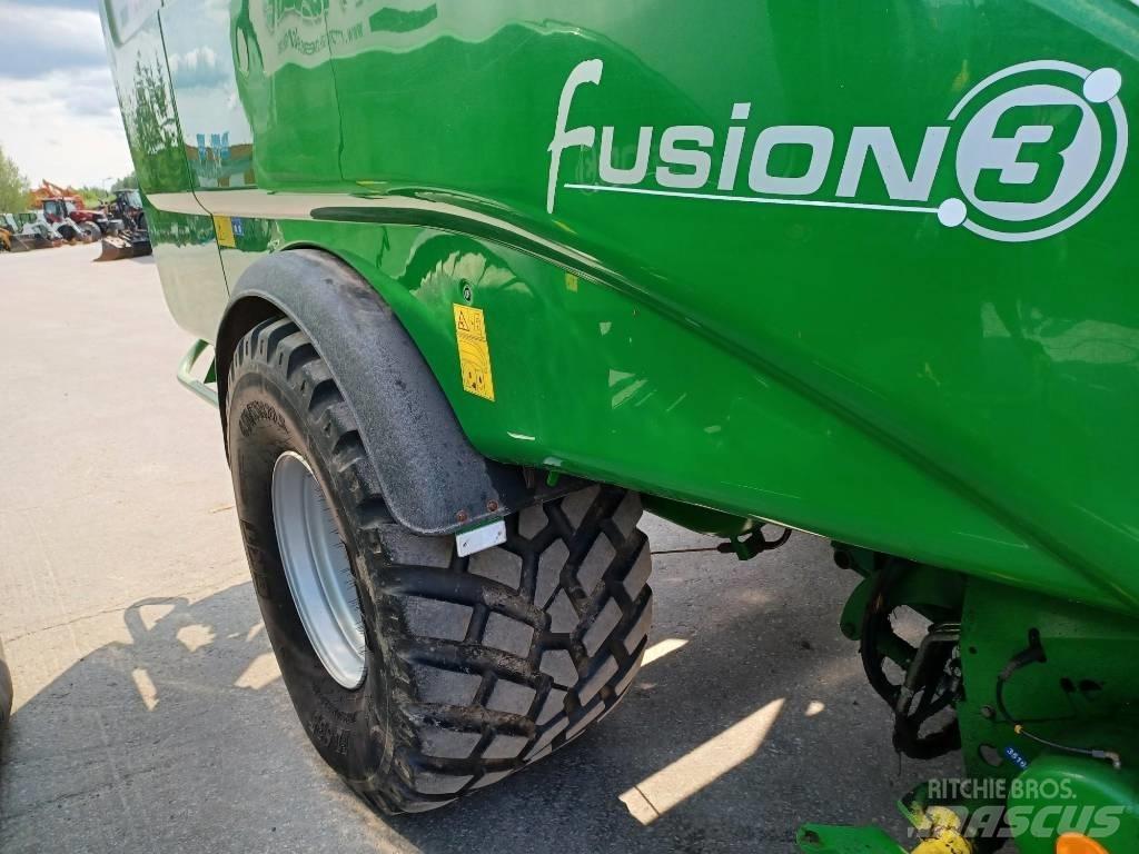 McHale Fusion 3 Rituļu preses
