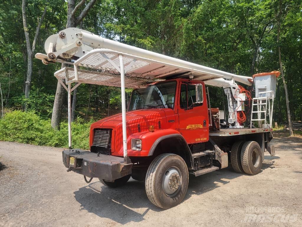 Freightliner FL80 Teleskopiskie pacēlāji