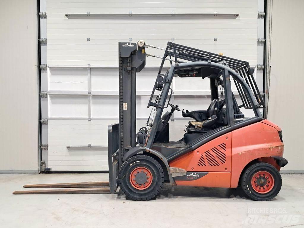 Linde H45D-02 Tehnika ar dīzeļa dzinēju