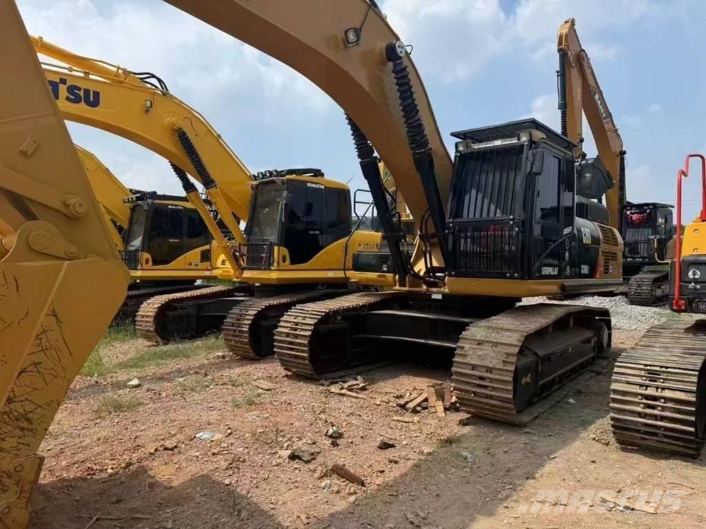 CAT 330 D L Kāpurķēžu ekskavatori
