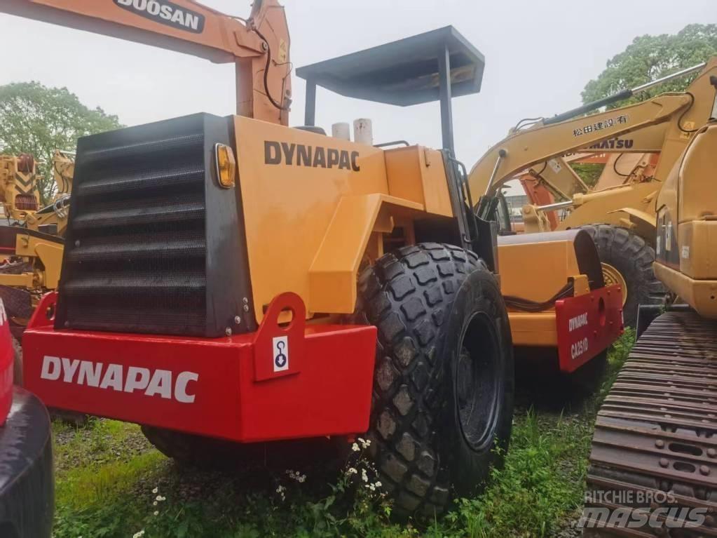 Dynapac ca251d Vienvalča grunts veltņi