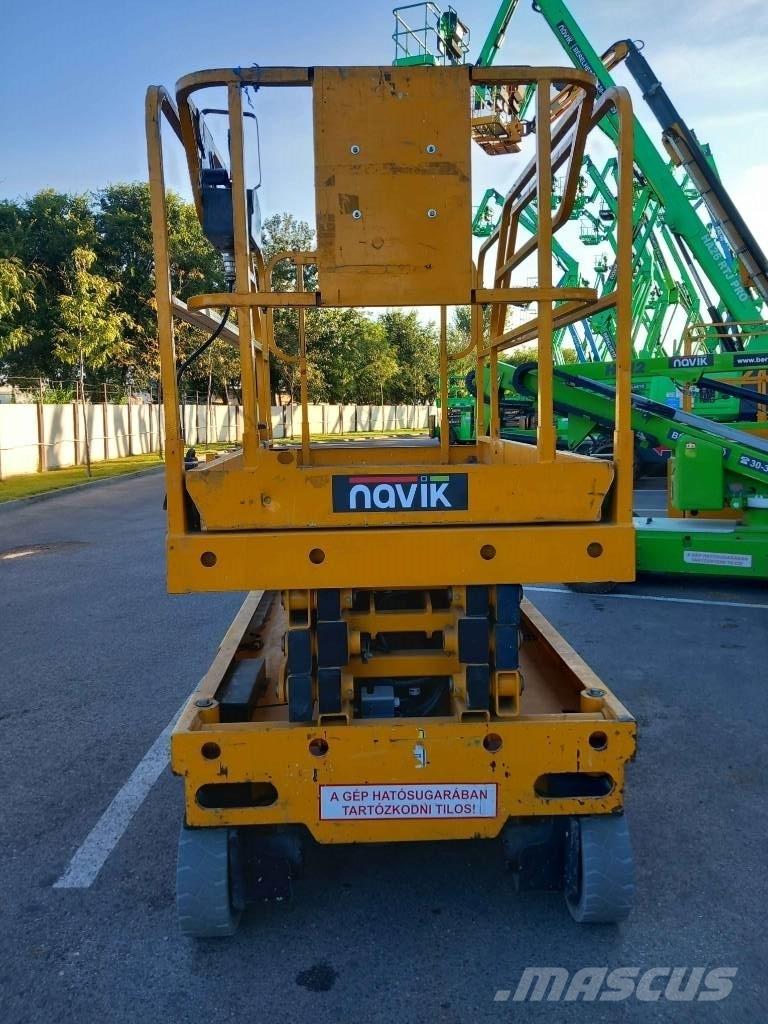 Haulotte Compact 10 Šķerveida pacēlāji