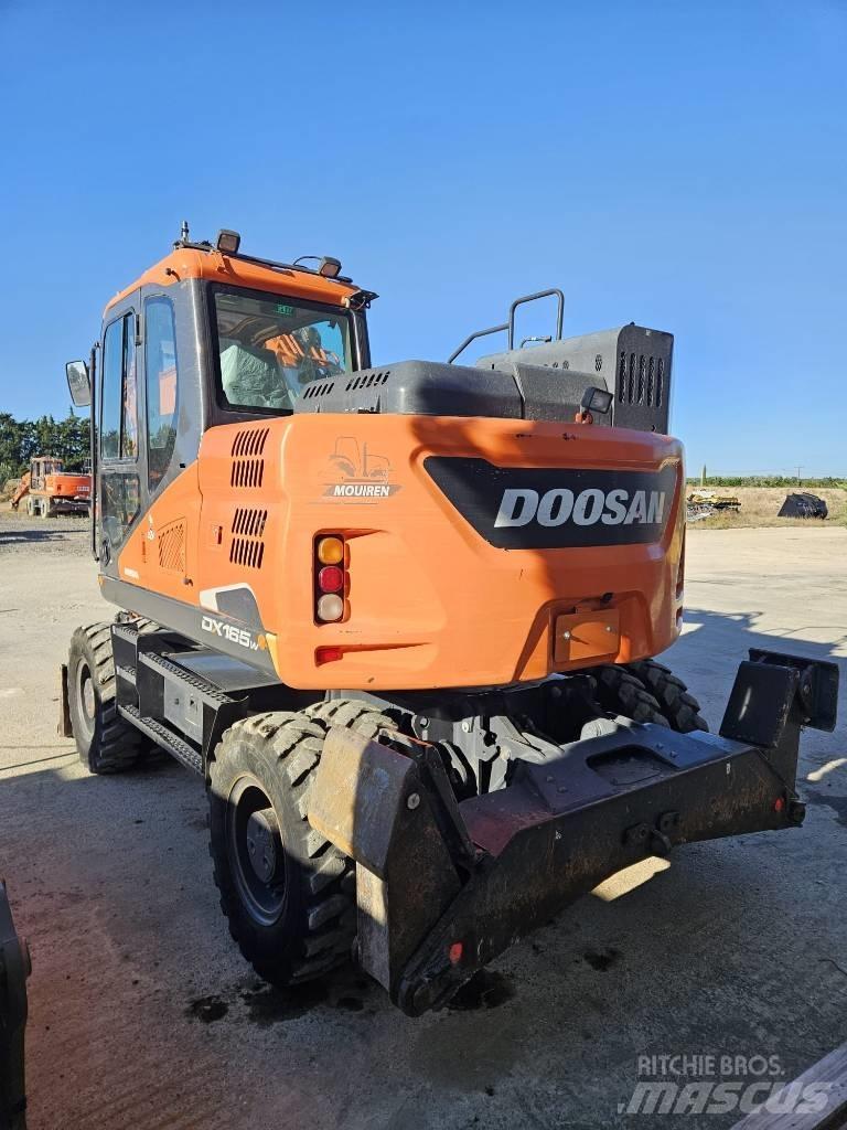 Doosan DX 165 W-5 Ekskavatori uz riteņiem