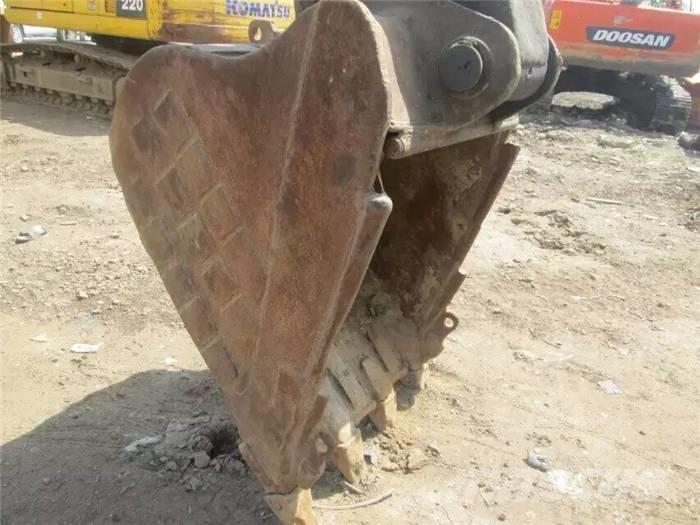 CAT 320 C Kāpurķēžu ekskavatori