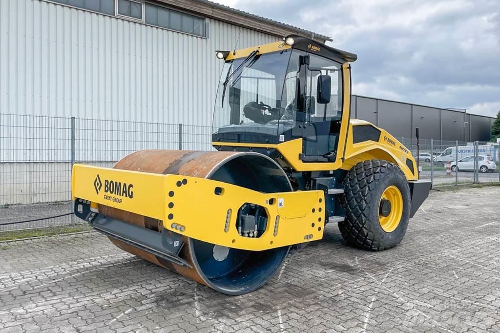 Bomag BW 213 D-5 Vienvalča grunts veltņi