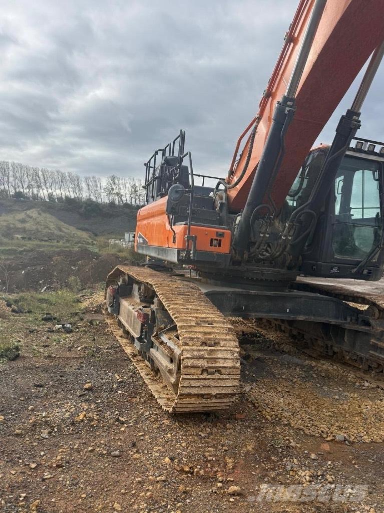 Doosan DX 490 LC Kāpurķēžu ekskavatori