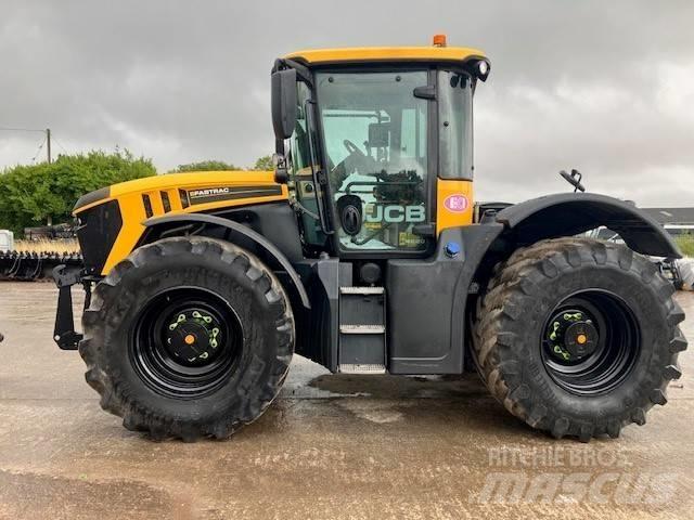 JCB Fastrac 4220 Traktori
