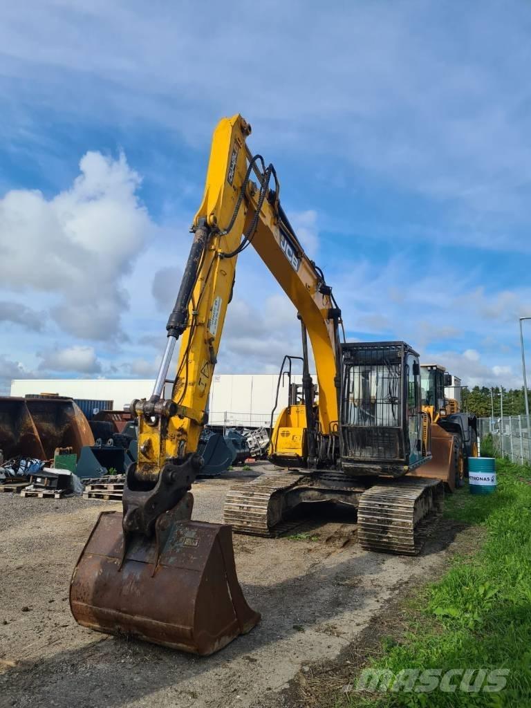 JCB JS 130 LC Kāpurķēžu ekskavatori