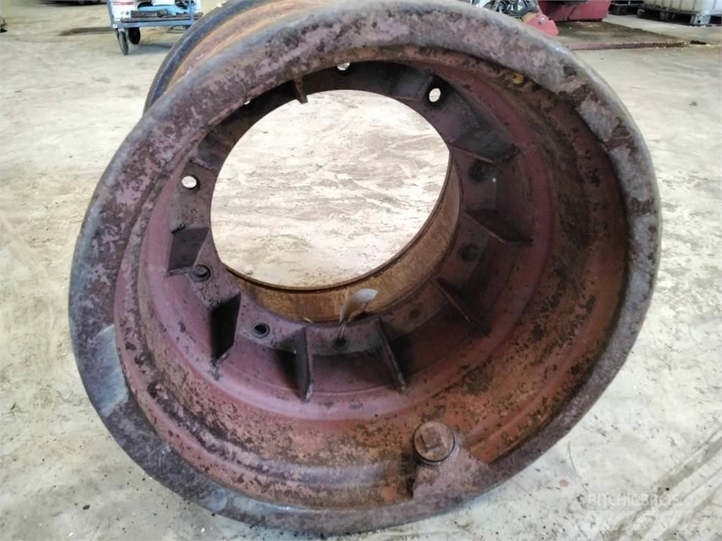 Kockum 84-35 24x26 Riepas, riteņi un diski