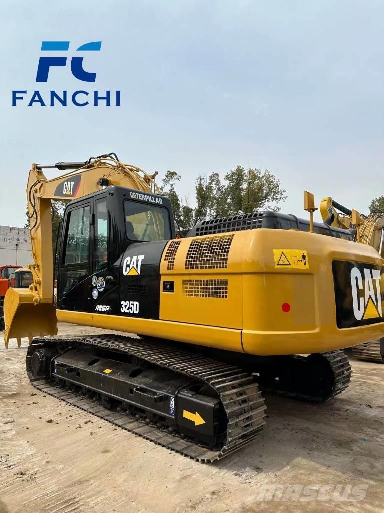 CAT 325D Kāpurķēžu ekskavatori