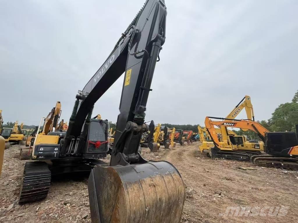Volvo EC 210 Kāpurķēžu ekskavatori