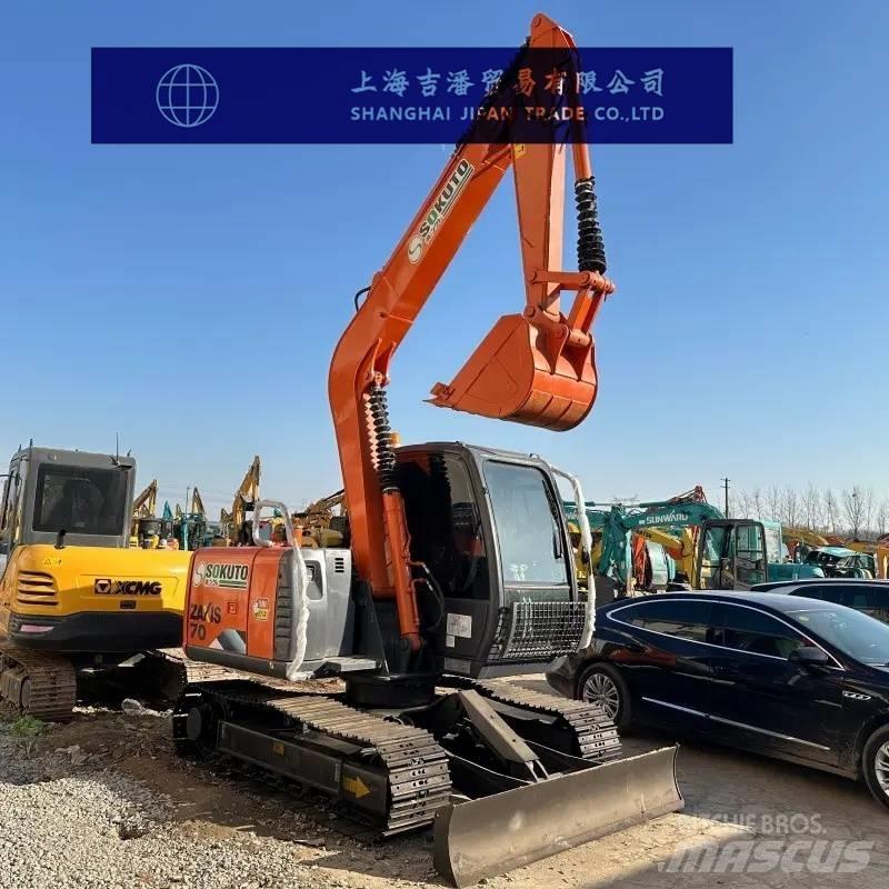 Hitachi ZX 70 Vidēja lieluma ekskavatori 7 t - 12 t