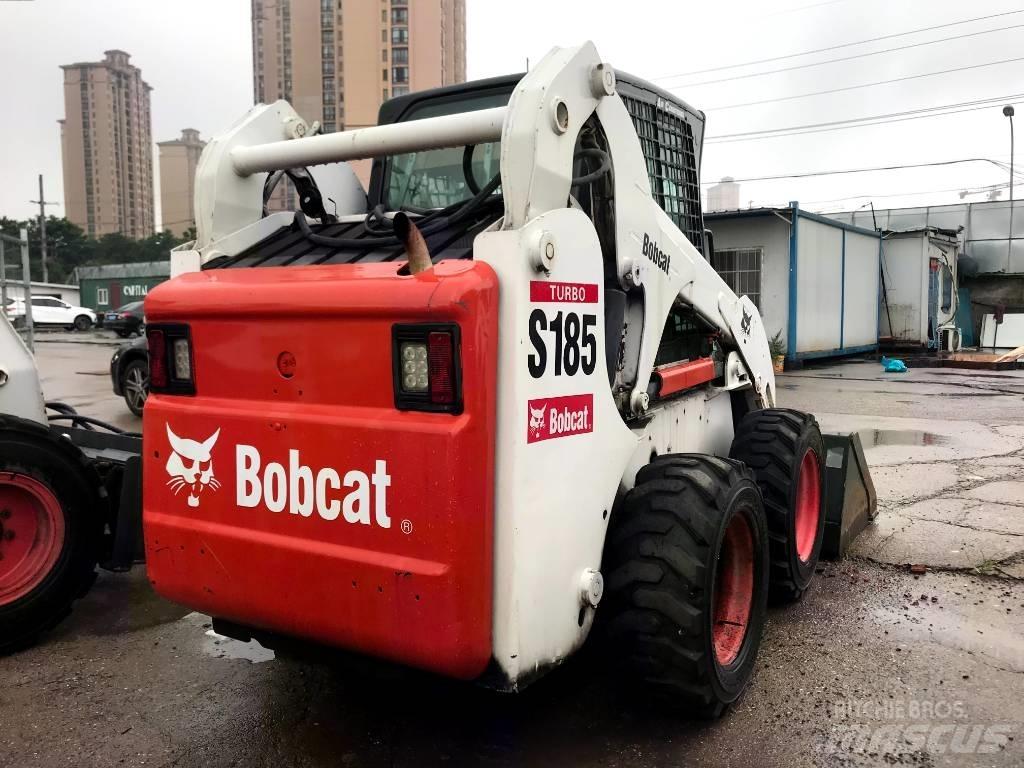 Bobcat S 185 Lietoti riteņu kompaktiekrāvēji