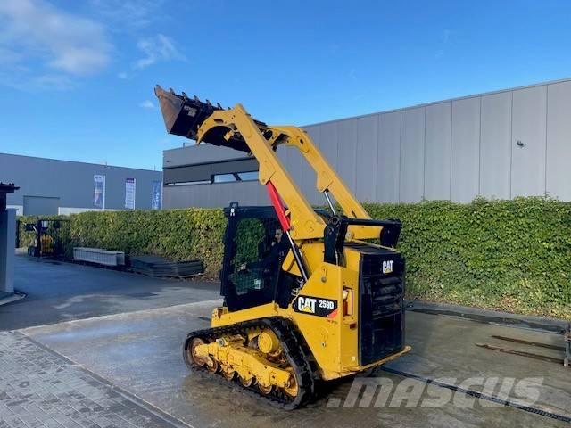 CAT 259 D Lietoti riteņu kompaktiekrāvēji