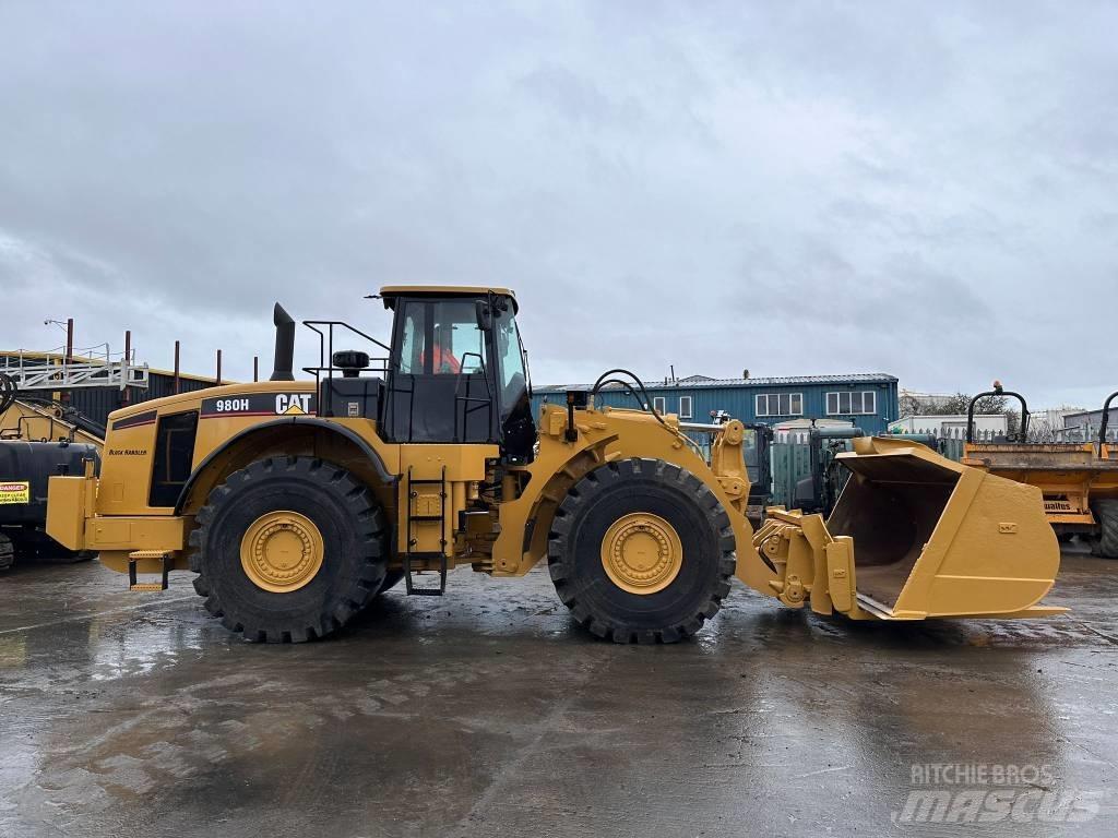 CAT 980H Iekrāvēji uz riteņiem